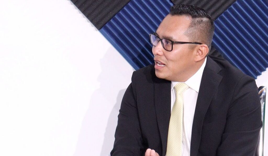 En el PJF inicia una vida democrática, señaló el candidato a juez de Distrito, quien consideró un gran reto para la comunidad jurídica cambiar de visión, pues ya no existe el único proceso a través de programas específicos que establecía el viejo sistema