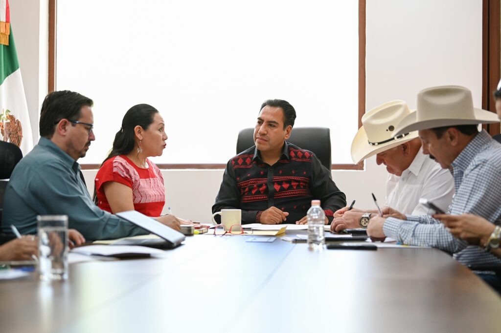 Gobierno estatal y federal acuerdan pago de 7,200 por tonelada a productores.