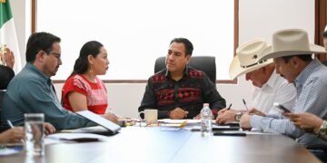 Gobierno estatal y federal acuerdan pago de 7,200 por tonelada a productores.