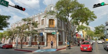 Policías municipales impiden el acceso a la fundación que tiene el comodato del inmueble.