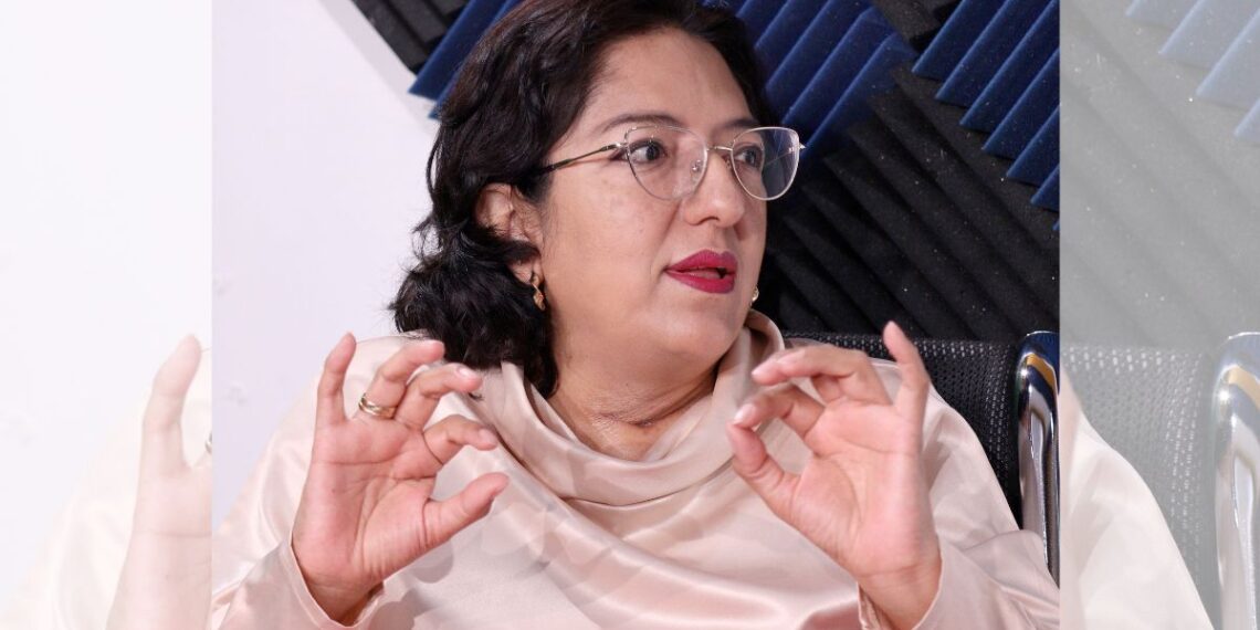 Con más de 20 años en el Poder Judicial, defiende la cercanía con la ciudadanía y la paridad de género.