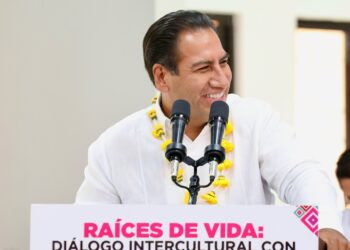 Eduardo Ramírez anunció reconocimiento oficial, apoyos y sistematización del conocimiento ancestral de las parteras tradicionales de Chiapas.