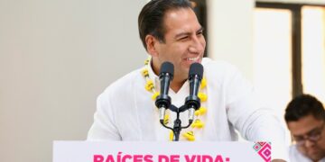 Eduardo Ramírez anunció reconocimiento oficial, apoyos y sistematización del conocimiento ancestral de las parteras tradicionales de Chiapas.