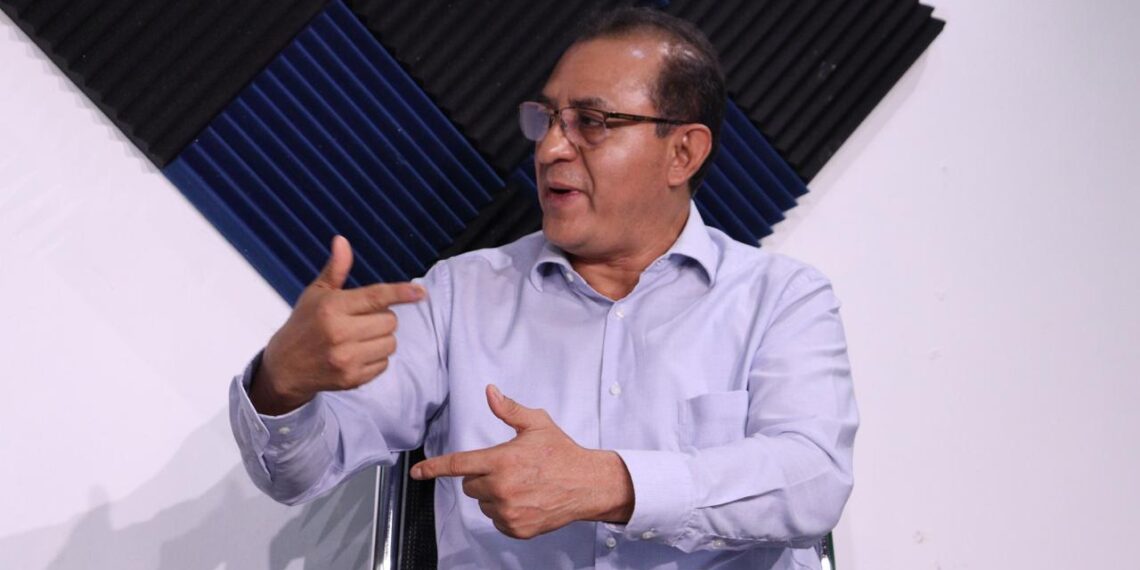 Los maestros Eric Ordóñez y Gilberto Zavala conversaron sobre educación, dirigencias sindicales y el futuro del magisterio en Chiapas.