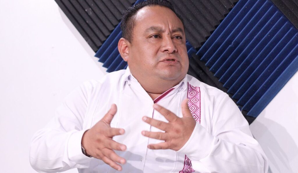 En el ámbito jurídico no solo se necesita inteligencia, sino experiencia y muchos años de estudio y preparación para resolver asuntos y emitir sentencias, afirmó el candidato a magistrado de Circuito en Materia Penal y Civil.