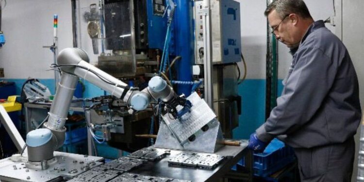 El año pasado, el crecimiento en el número de asegurados al IMSS fue del 5.00%; este año, apenas del 1.09%.