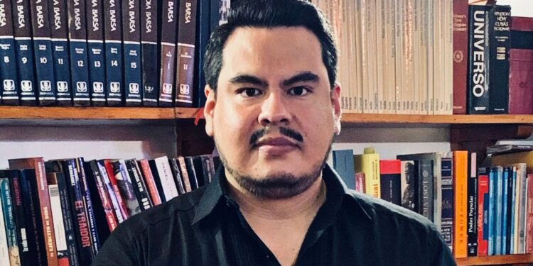 Octavio Castellanos propone renovar el Poder Judicial con enfoque social, transparencia y perfiles sin vínculos políticos.