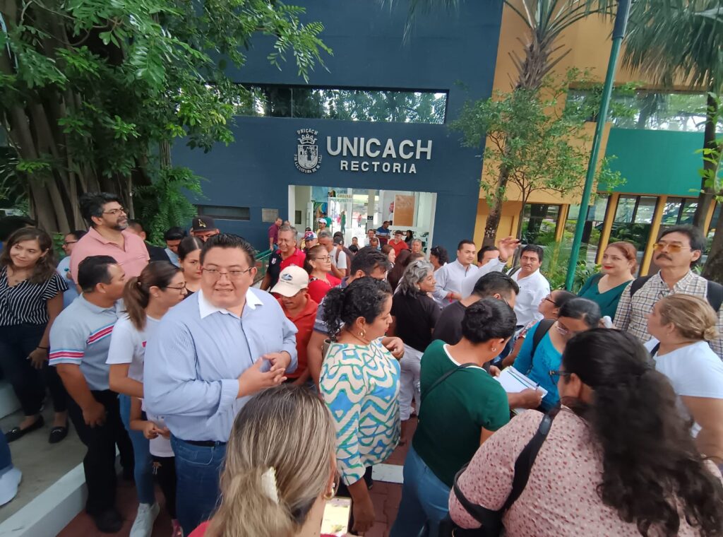 El SEAUNICACH denunció retrasos en pagos contractuales y advirtió nuevas protestas si no hay respuesta de la rectoría a sus demandas el próximo lunes.