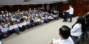 Municipios deben cumplir con lineamientos para garantizar acceso en comunidades marginadas: Gobernador