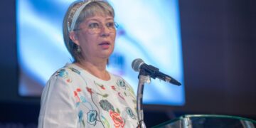 La hija de Ninfa Deándar recibió las Llaves de la ciudad en una ceremonia que reunió a figuras clave del ámbito político y cultural.