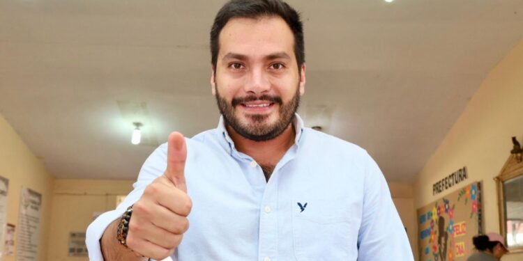 Alcalde, síndico y tesorero deberán pagar más de 260 mil pesos por ignorar un laudo laboral.