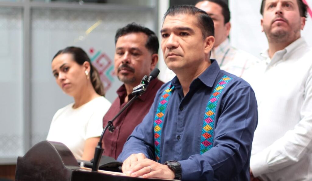 Diputados exhortan a fortalecer acciones con especies nativas y aprueban educación ambiental como materia optativa.