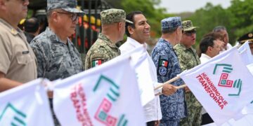 Gobierno estatal y fuerzas armadas se coordinan para enfrentar ciclones y emergencias en 2025.