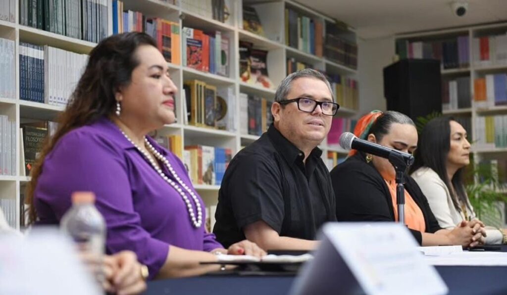 Acordaron impulsar un diplomado para mujeres líderes en Chiapas y certificar funciones de formación y trabajo electoral.