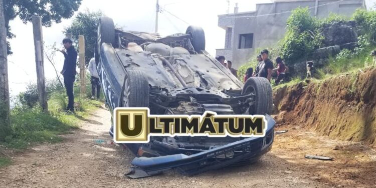 El conductor perdió el control en camino de terracería en Chamula, Chiapas.