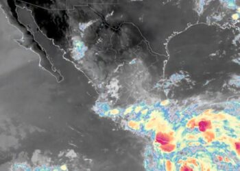 Escuelas activan protocolos de prevención en regiones de alto riesgo.