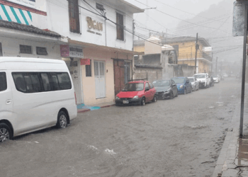 Las intensas precipitaciones registradas la tarde de ayer, provocaron esta y otras afectaciones.