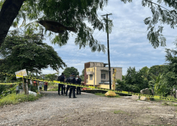 Autoridades acordonaron la zona y Fiscalía inició investigaciones.