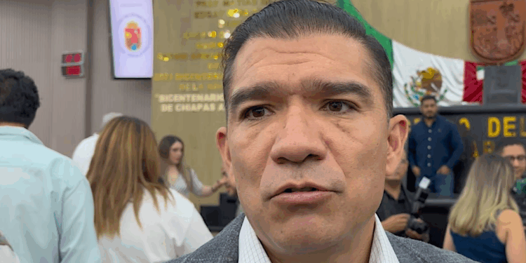 Diputado lamentó feminicidio de Yuri “N” y aseguró que endurecerán castigos en Chiapas.