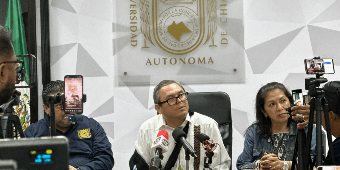 En la UNACH, de casi cuatro mil aspirantes sólo 360 lograrán ingresar este ciclo. La alta demanda y la falta de infraestructura restringen oportunidades para futuros doctores.