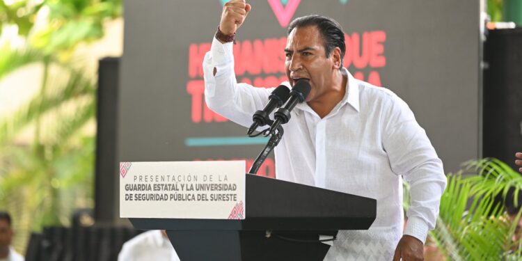 Gobernador presentó nueva corporación y universidad policial para profesionalizar la seguridad.