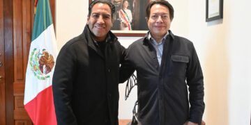 Gobernador y Mario Delgado dialogaron con la Sección 7 del SNTE-CNTE en Chiapas.