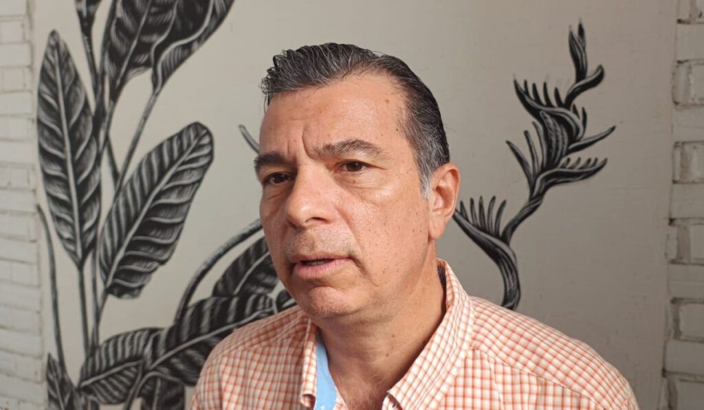 Empresariado advierte dependencia excesiva del presupuesto gubernamental en el estado.