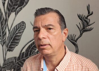Empresariado advierte dependencia excesiva del presupuesto gubernamental en el estado.