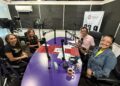 Defensoras públicas resuelven dudas y promueven asesoría y defensa legal gratuita por el radio.