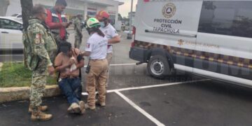 Joven operador de perforadora sufrió fracturas y fue hospitalizado de urgencia.