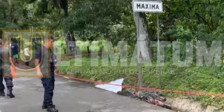 El conductor perdió el control y salió del camino en el tramo Huehuetán–Huixtla; vecinos piden mayor vigilancia.