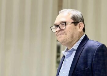 El rector de la máxima casa de estudios, señaló que hay personas que se han aprovechado de la altísima demanda e interés para el ingreso a la carrera.