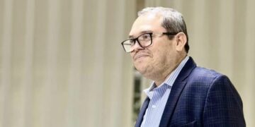 El rector de la máxima casa de estudios, señaló que hay personas que se han aprovechado de la altísima demanda e interés para el ingreso a la carrera.