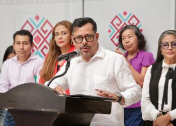 Llaman a municipios a promover estímulos fiscales y el canje de placas vehiculares.