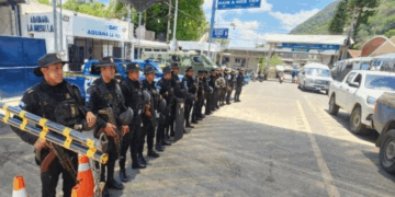 Ambos países firmaron un acuerdo para reforzar la seguridad en la frontera con México, sin incluir al gobierno mexicano.