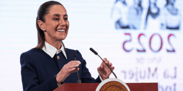 Distribuirán medicamentos e insumos a hospitales del IMSS Bienestar. 