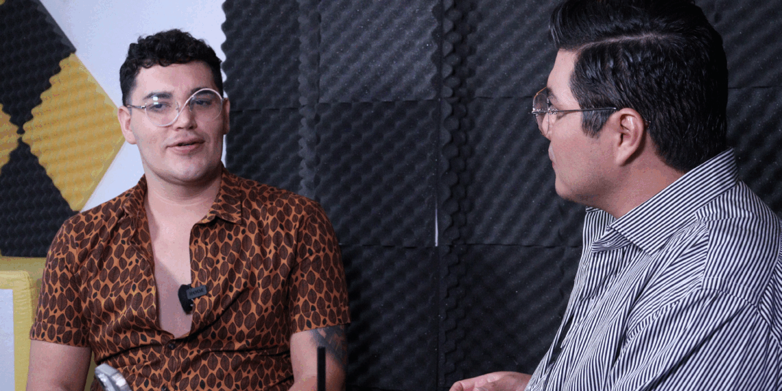 Jesús Jasso compartió con Daniel Aceituno en “¡HEY HEY HEY, PAREN TODO!”, su historia y pasión por el espectáculo.