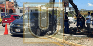 accidente Libramiento Sur, mujer lesionada, Tuxtla Gutiérrez, colisión vial, tránsito Tuxtla, Ciro Farrera, Onix, Toyota