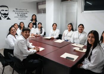 Estudiantes vivieron prácticas de fiscalización en campo.