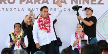 Eduardo Ramírez impulsa ciencia y tecnología en comunidades