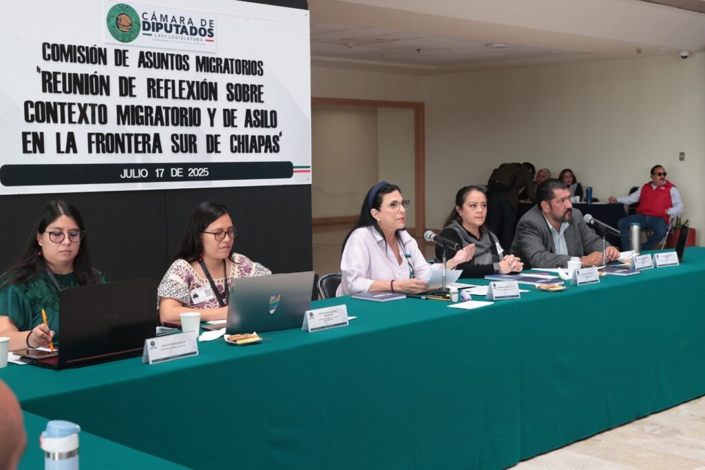 Alertan sobre colapso institucional y abandono a miles de migrantes en Chiapas.