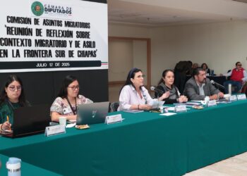 Alertan sobre colapso institucional y abandono a miles de migrantes en Chiapas.