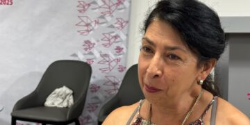 El periodismo de paz requiere tiempo y profundidad para asimilar lo que se cuenta, explicó.