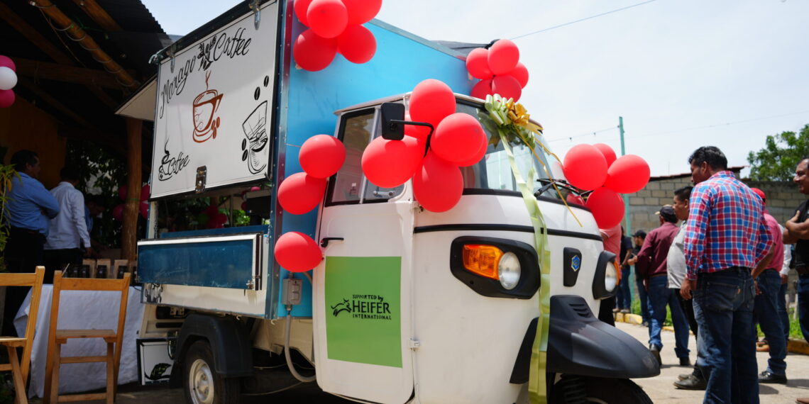 La iniciativa impulsa el emprendimiento y fortalece la cadena de valor del café, permitiendo comercializar el producto desde su origen y generar ingresos sostenibles.