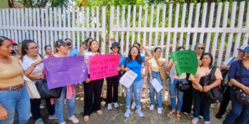 Señalan que docentes con menos años de servicio aparecen con mayor prioridad en las listas preliminares.