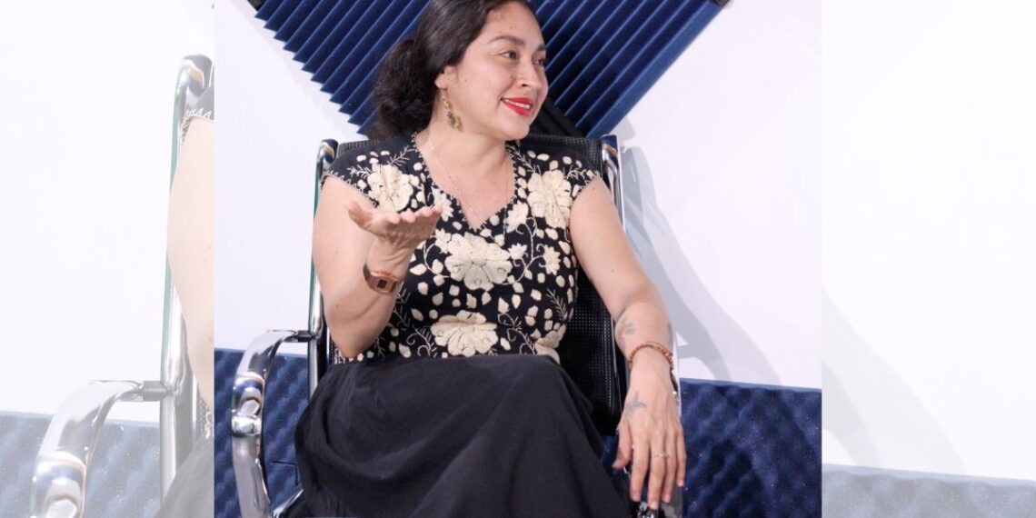 Javier “Chicharito” Hernández y Cuauhtémoc Blanco representan la punta del iceberg de todo un problema estructural en materia de género, afirmó la activista.