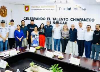 Ángel Torres gastó casi 700 mil pesos para promocionar la ciudad en la serie NASCAR. El paquete incluyó cápsulas de video y un logotipo en un auto de carreras. ¿Ya los viste?