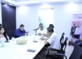 Alcaldes de la región acuerdan relanzar estrategia contra el rezago escolar.