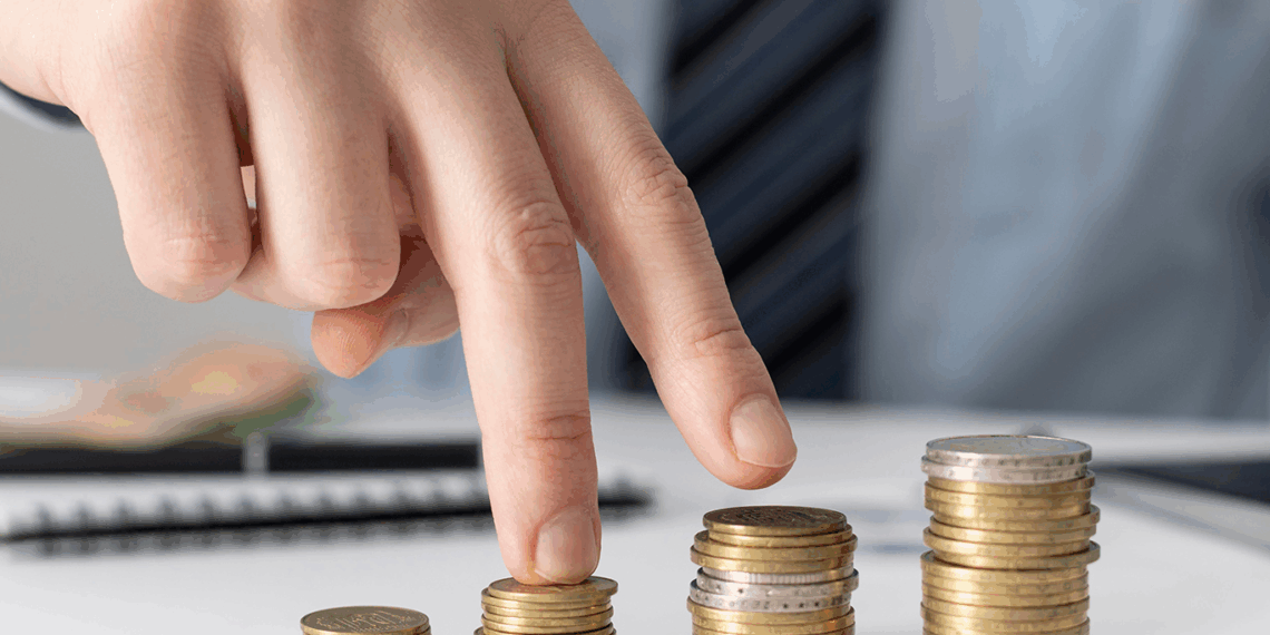 En contraste con el crecimiento nacional, Chiapas reportó una caída económica del 1.9 % en el primer trimestre. El golpe más fuerte fue al sector terciario: comercio y turismo. Prestadores de servicios dudan que se cumpla la meta de verano.