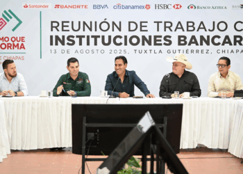 Gobernador sostuvo reunión con directivos de instituciones bancarias en Chiapas.